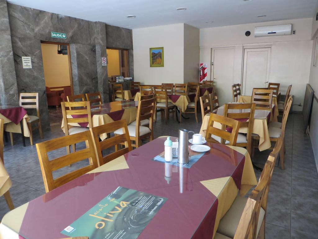Hotel Margal เมนโดซา ภายนอก รูปภาพ